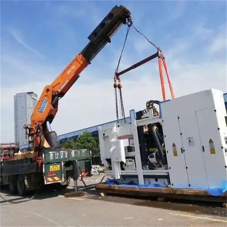 龙圩附近小吊车联系方式|8-16吨|本地及时服务