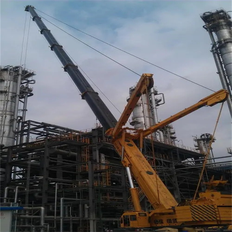 龙圩吊板房的吊车