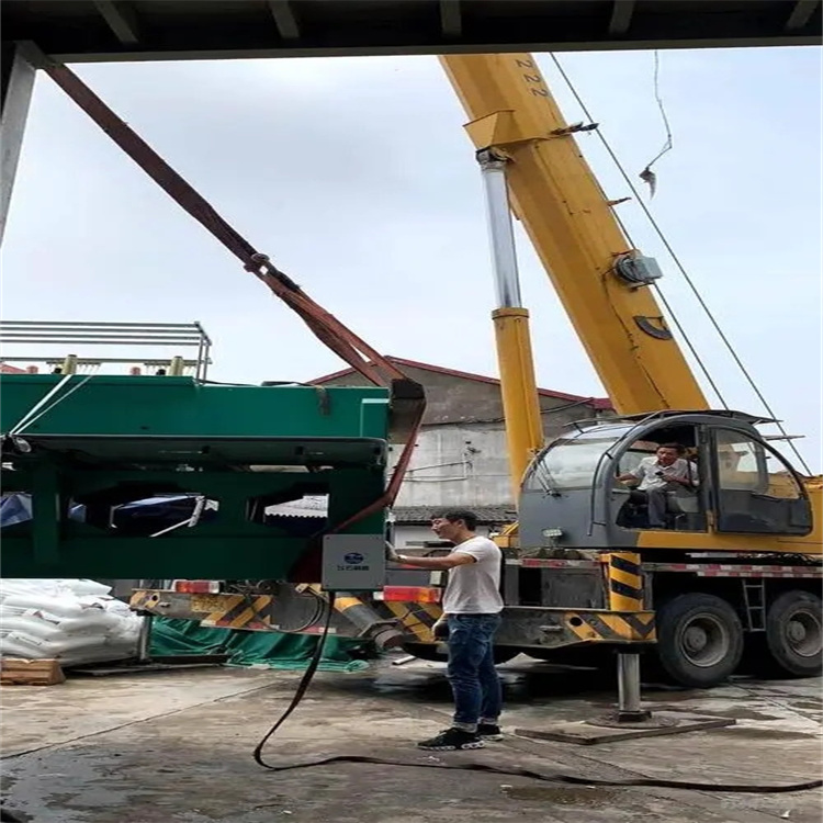 龙圩大吨位吊车租赁应急保障方案|化解突发吊装需求难题