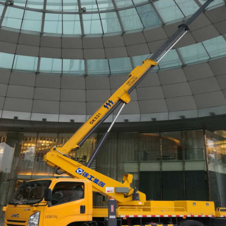 龙圩附近高空作业车租赁｜安全设备租赁｜高空安装|工程定制化方案｜亿立达设备租赁